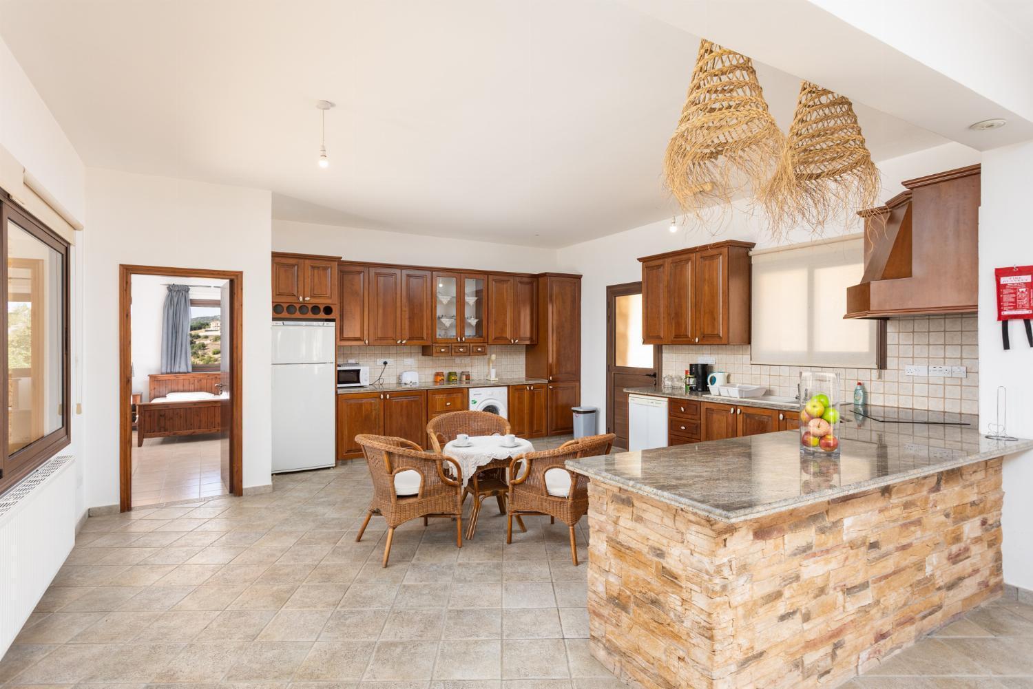 Villa Heaven Polis Bagian luar foto