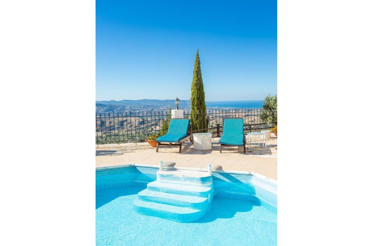 Villa Heaven Polis Bagian luar foto